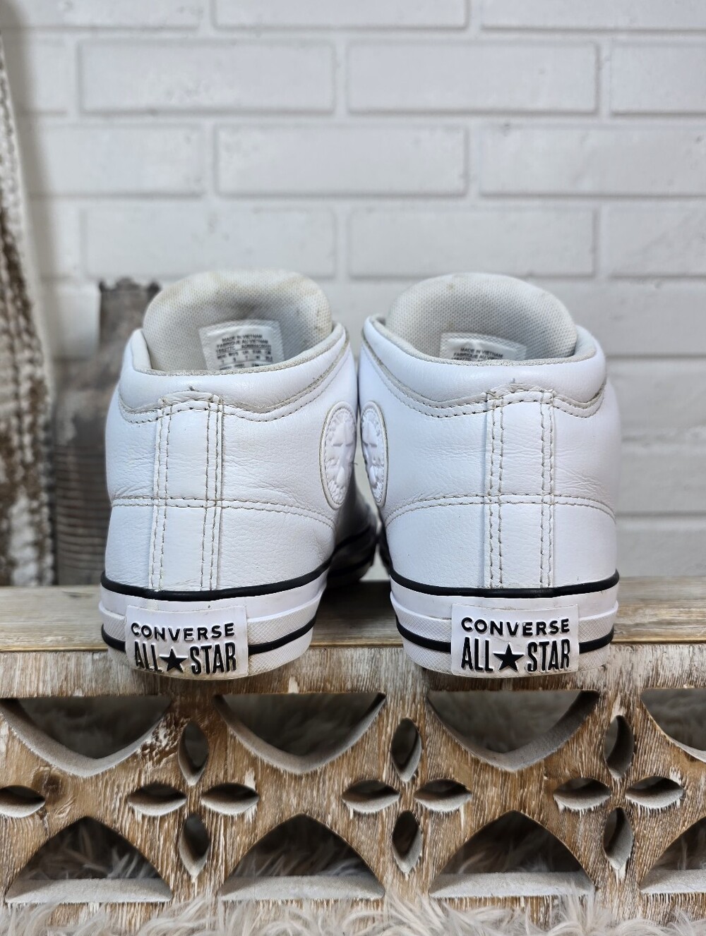 Converse White CTA High Top Leather Sneakers Size 9 Womens - Picture 6 of 11